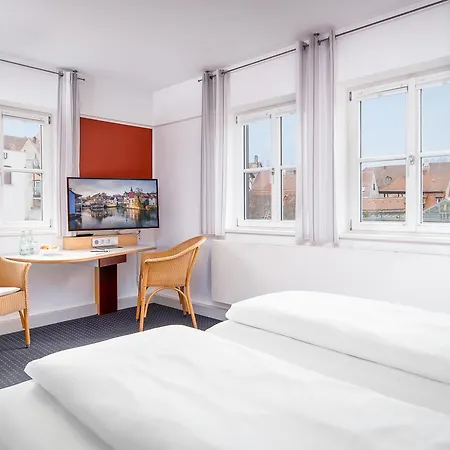 Nepomuk Hotel
