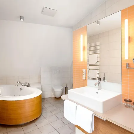 Nepomuk Hotel 4*
